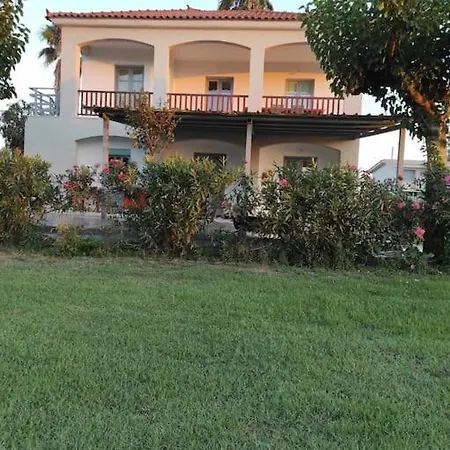 Villageroom2